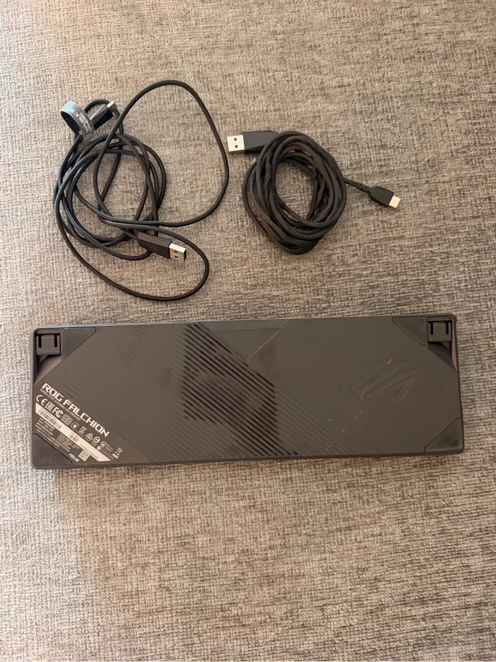 Compact Black Mechanical Keyboard with USB Cables